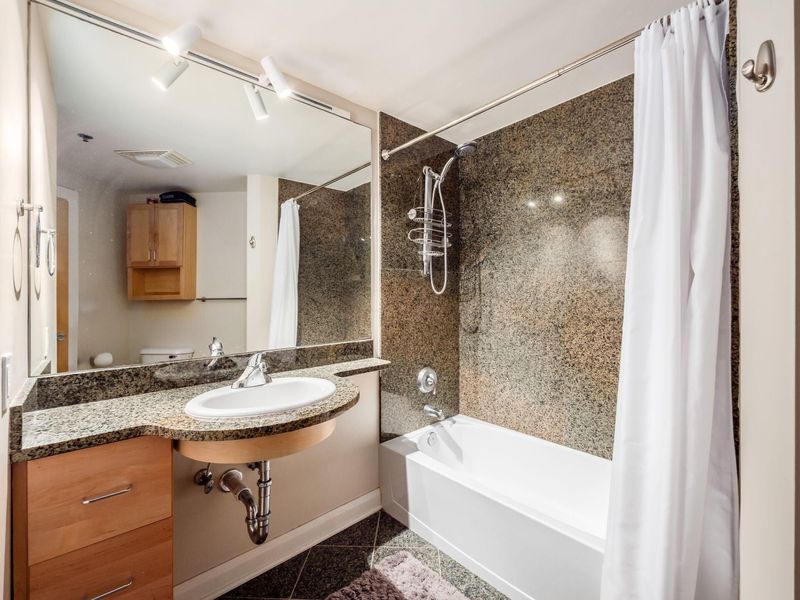 196 S Grant Avenue, Unit 303, Columbus, OH 43215 Photo 29