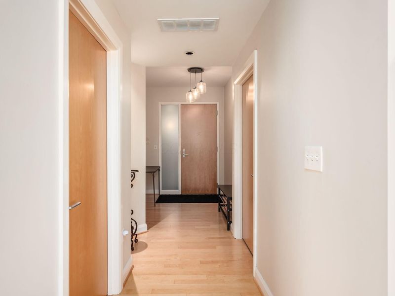 196 S Grant Avenue, Unit 303, Columbus, OH 43215 Photo 7