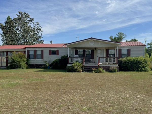 2246 Morris Road , Cottondale, FL 32431