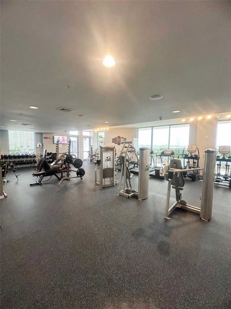 7901 Hispanola Ave, Unit 808, North Bay Village, FL 33141 Photo