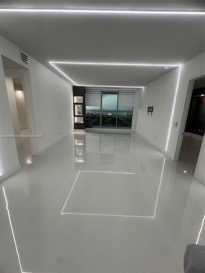 7901 Hispanola Ave, Unit 808, North Bay Village, FL 33141 Photo