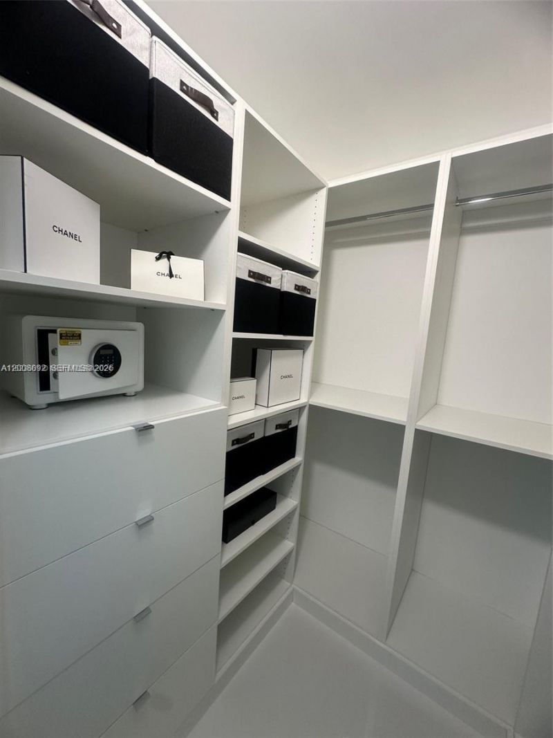 7901 Hispanola Ave, Unit 808, North Bay Village, FL 33141 Photo