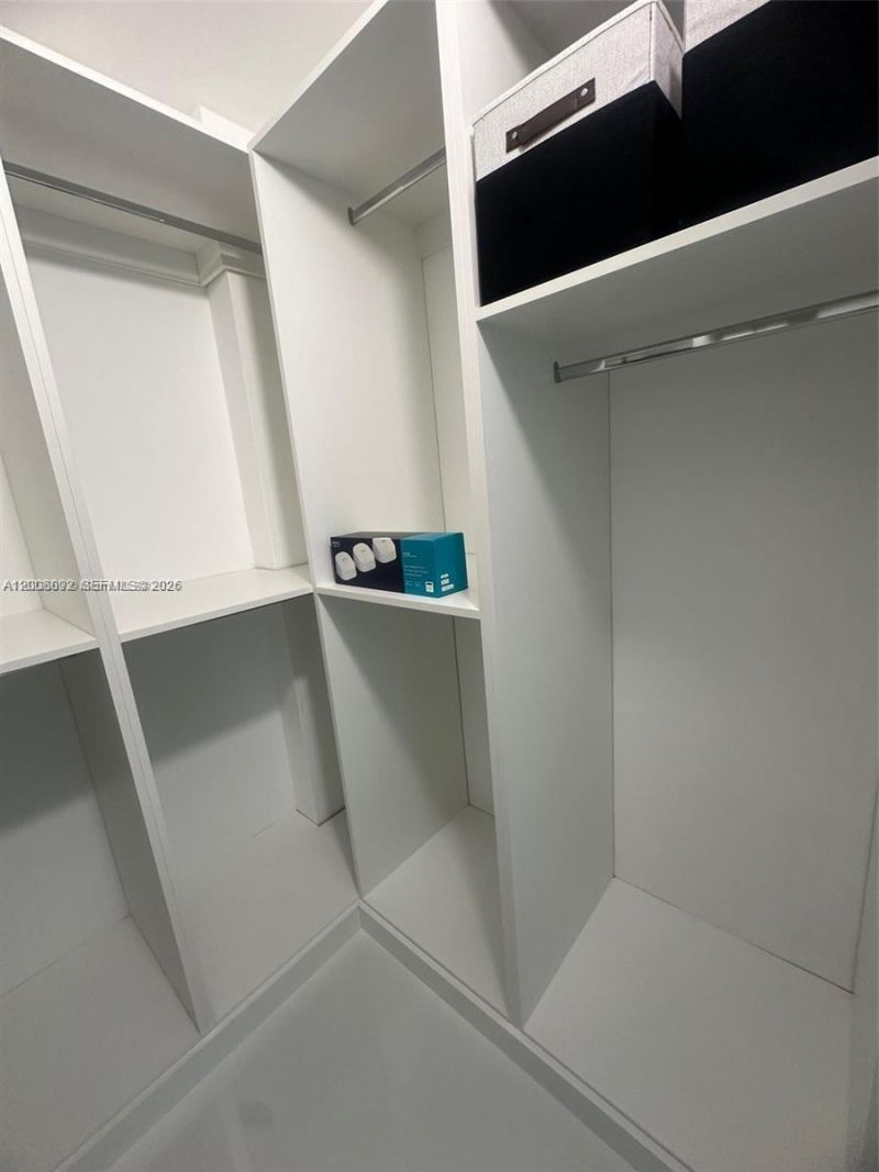 7901 Hispanola Ave, Unit 808, North Bay Village, FL 33141 Photo