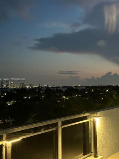 7901 Hispanola Ave, Unit 808, North Bay Village, FL 33141 Photo