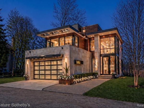 1105 Oregon Boulevard , Waterford Twp, MI 48327