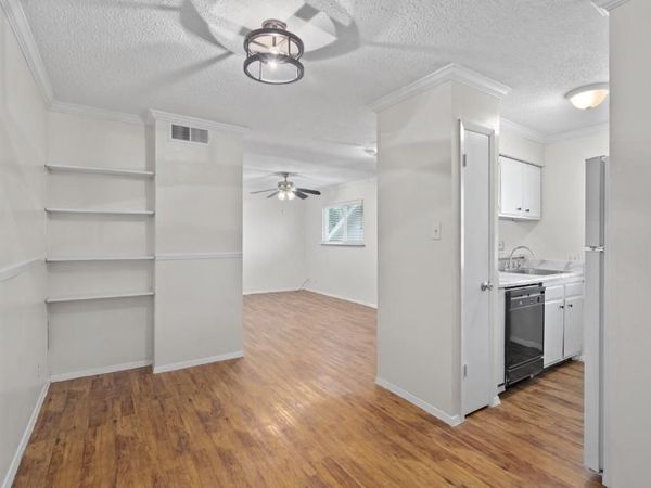 4103 Speedway, Unit 203, Austin, TX 78751