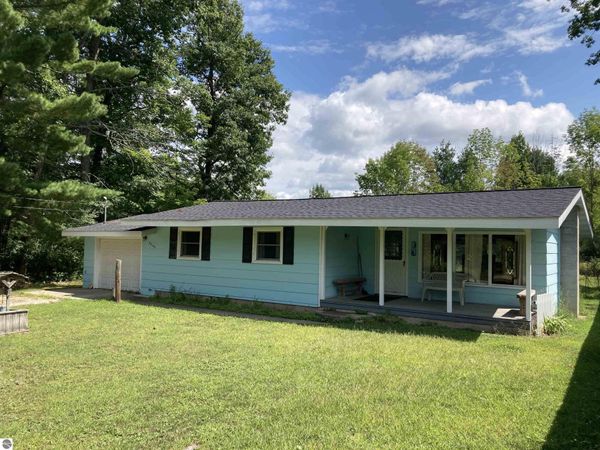 5240 Sumac Trail, Lupton, MI 48635