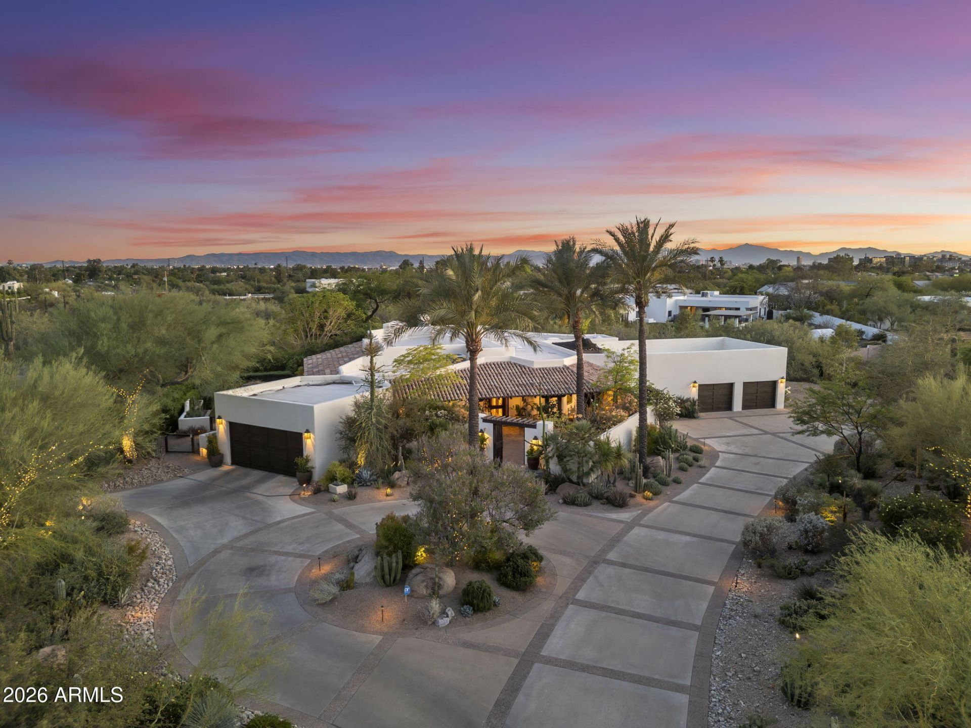 5700 N 33rd Place, Paradise Valley, AZ 85253 Main Photo