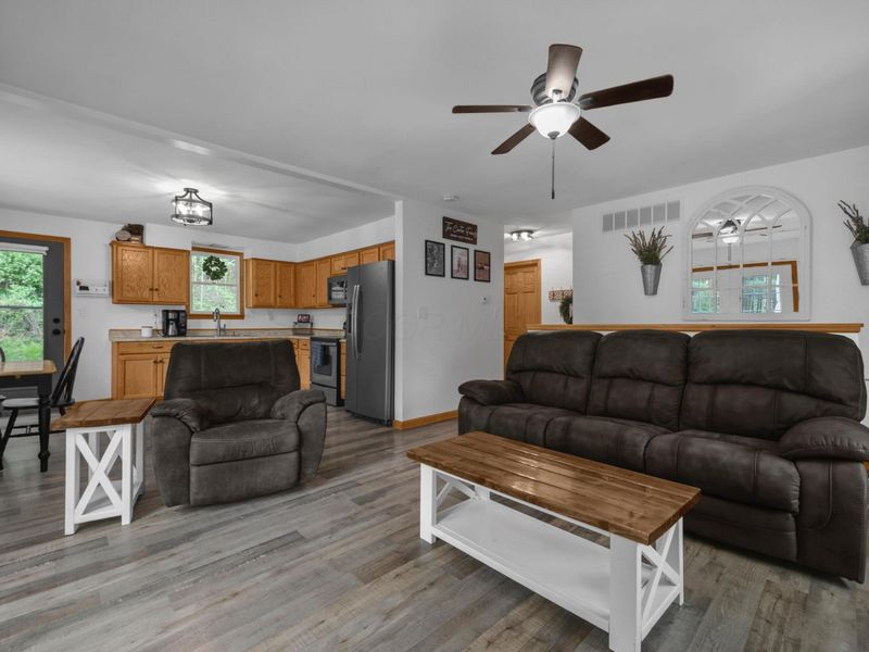 3001 Montgomery Road NE, Newark, OH 43055 Photo 10