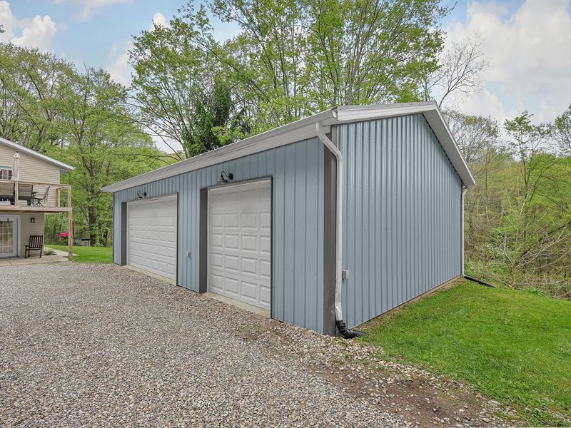 3001 Montgomery Road NE, Newark, OH 43055 Photo 2