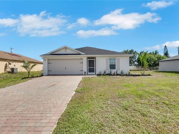 414 NW 13th TER , CAPE CORAL, FL 33993