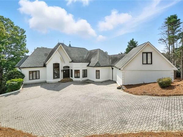 2265 Sidney Drive, Gainesville, GA 30506