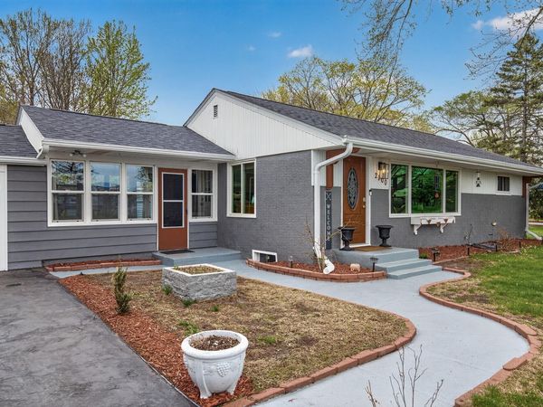 2100 69th Avenue N, Brooklyn Center, MN 55430