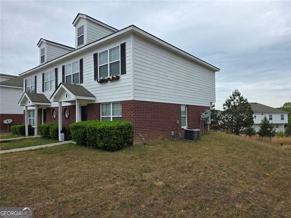 626 Mill Stone Bluff, Unit B, Monroe, GA 30655