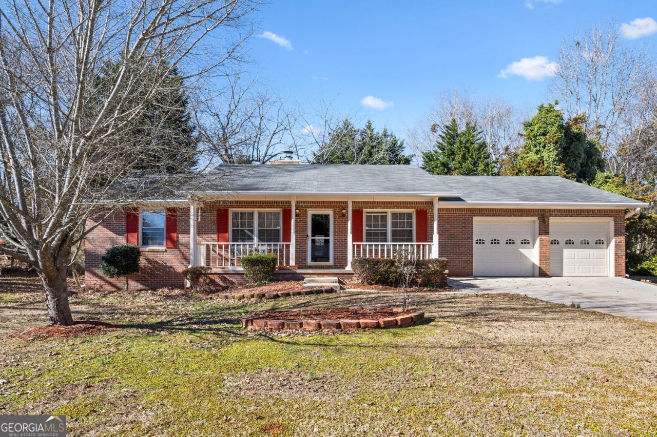 2805 SE Bridle Path Se, Conyers, GA 30094 Main Photo