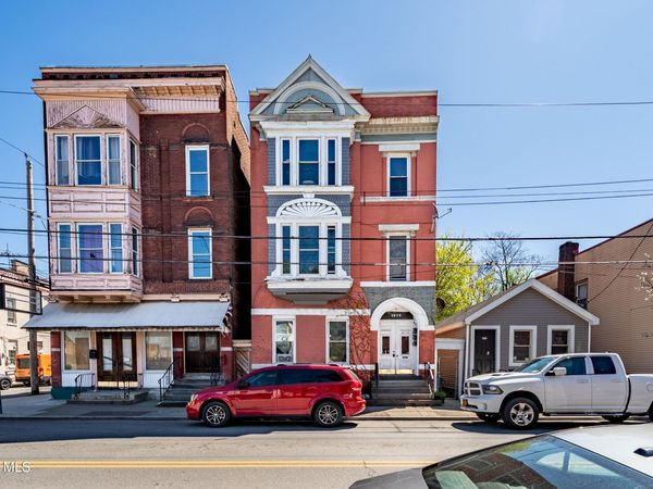 3074 6th Avenue, Troy, NY 12180