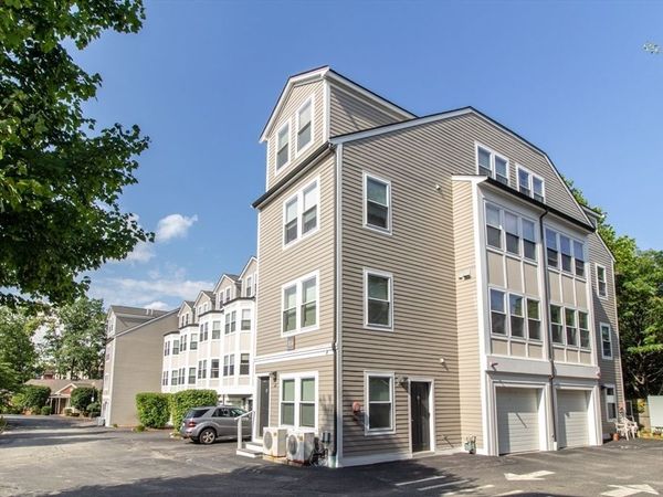 316 Rindge Ave, Unit 9, Cambridge, MA 02140