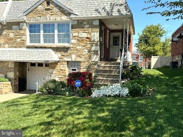 2219 00 NAPFLE AVENUE, PHILADELPHIA, PA 19152