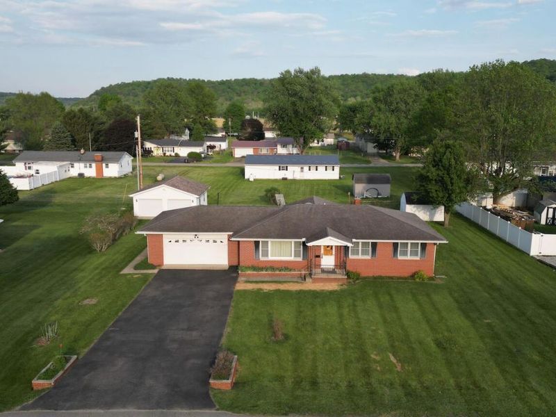 71 Coral Lane , Chillicothe, OH 45601 Photo 2