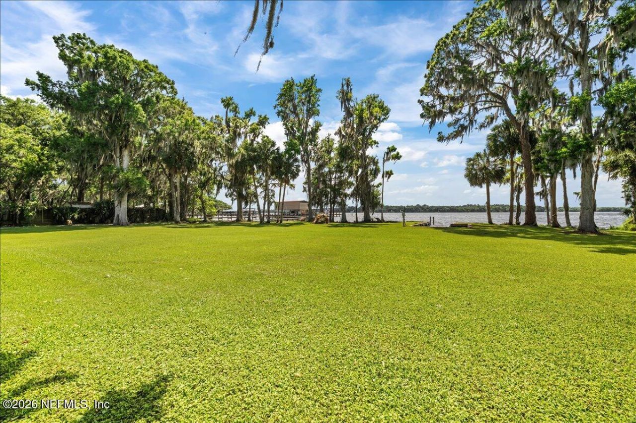 117 St Johns Fishing Lodge Road, Crescent City, FL 32112 Photo