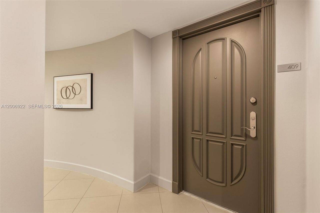 3370 Hidden Bay Dr , Unit 409, Aventura, FL 33180 Photo