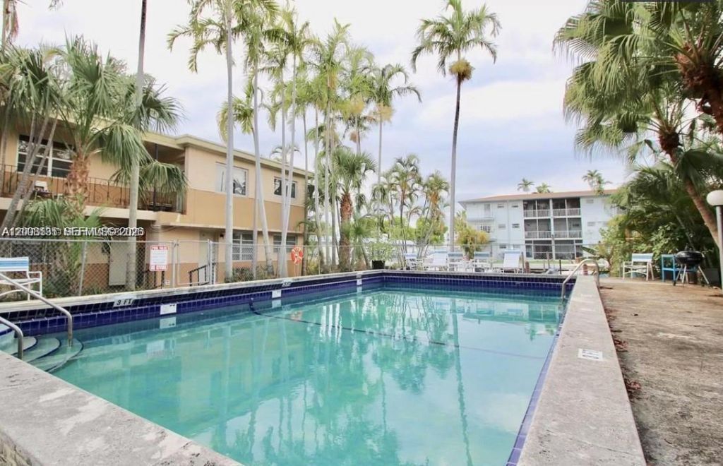 645 NE 77th St , Unit 16, Miami, FL 33138 Photo