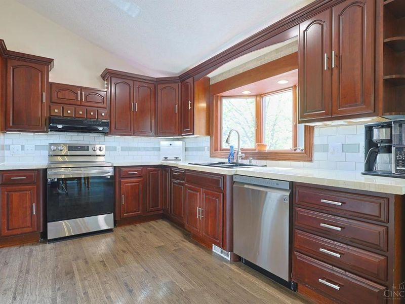 158 Country View Drive, Harrison, OH 45030 Photo 13