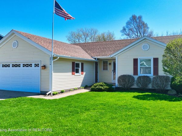 3714 Black Creek Drive, Hudsonville, MI 49426