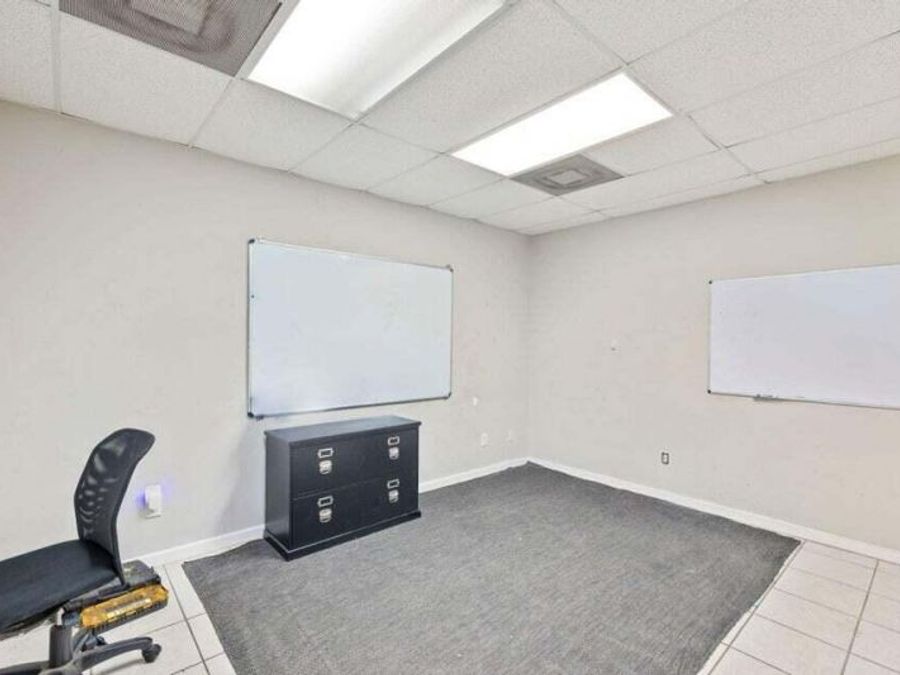 Property Image 18