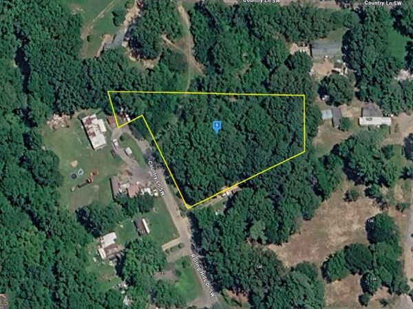 160 Rolling Hills Drive SW, Cartersville, GA 30120