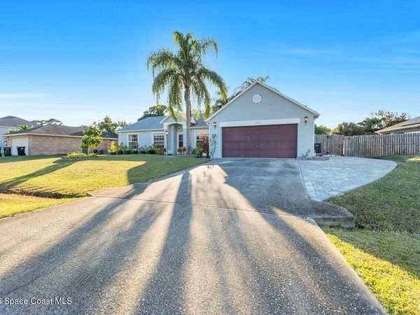 1260 Monument Avenue SE , Palm Bay, FL 32909