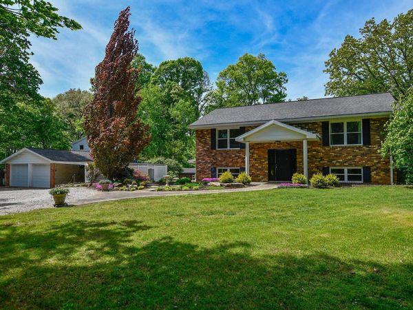 9908 Fischer Road, Evansville, IN 47720
