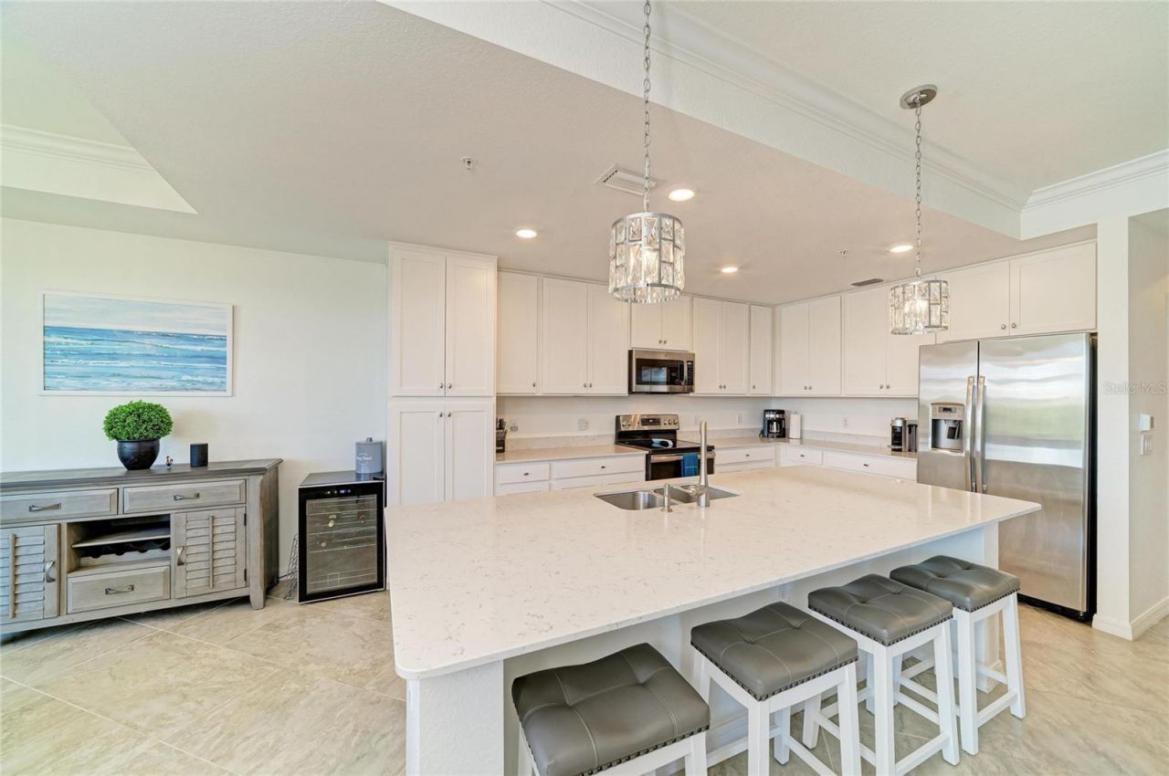 17520 Gawthrop Drive , Unit 202, Lakewood Ranch, FL 34211 Photo