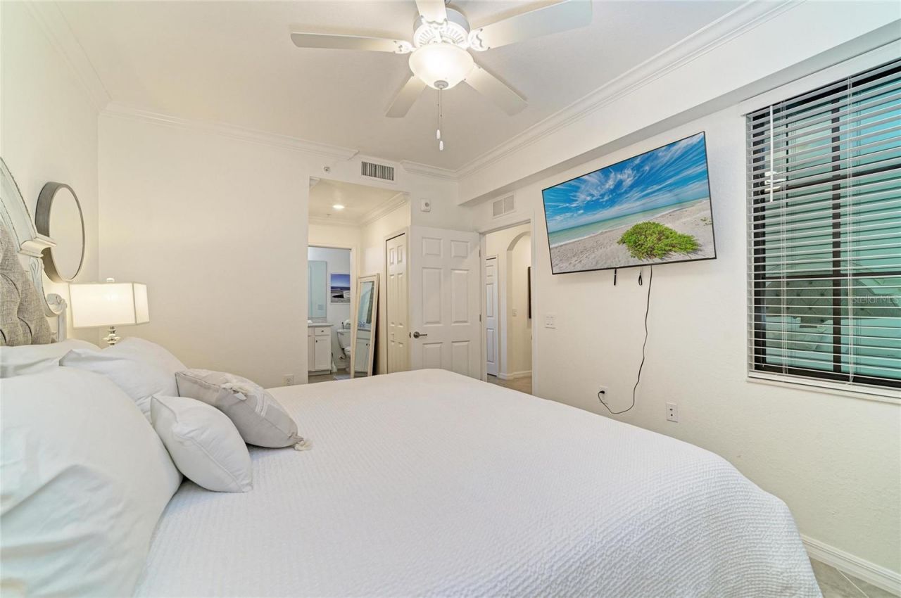 17520 Gawthrop Drive , Unit 202, Lakewood Ranch, FL 34211 Photo