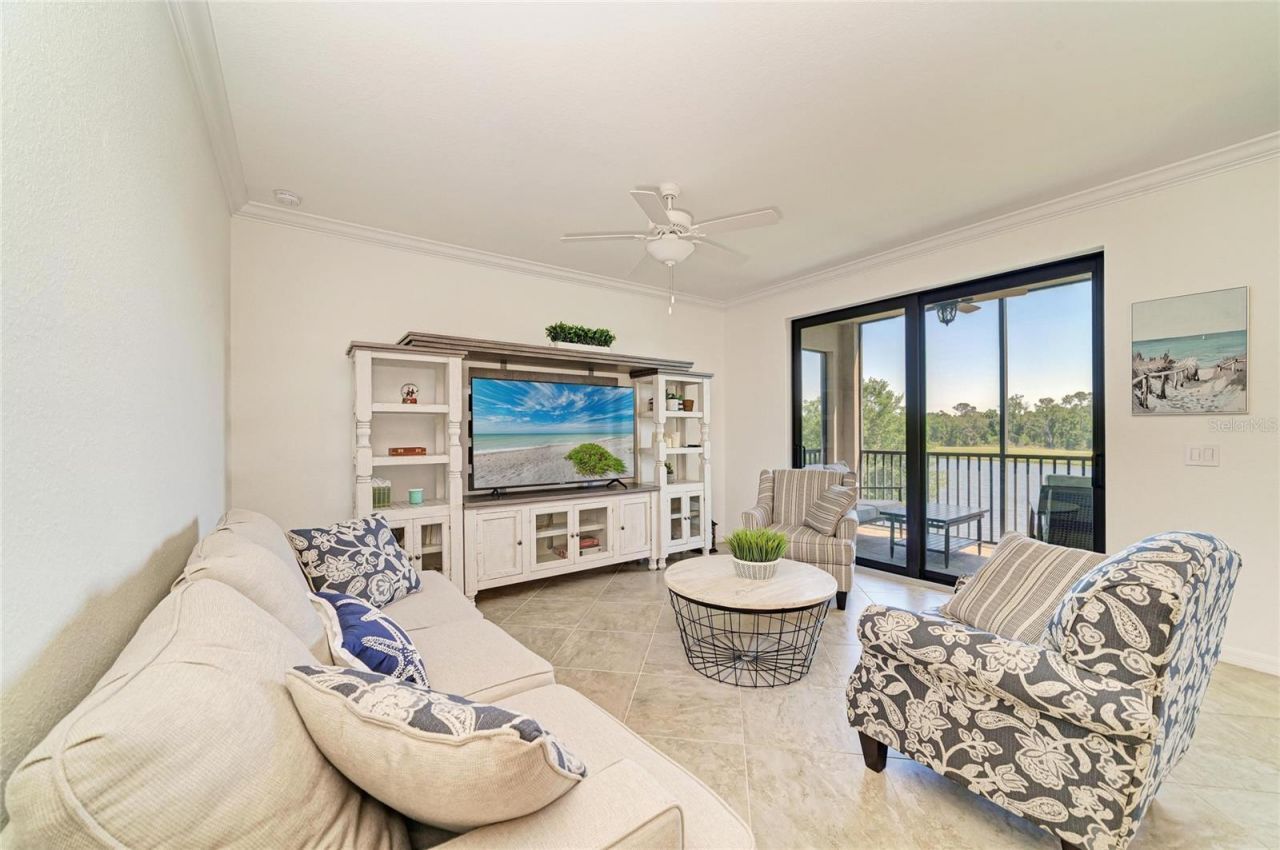 17520 Gawthrop Drive , Unit 202, Lakewood Ranch, FL 34211 Photo