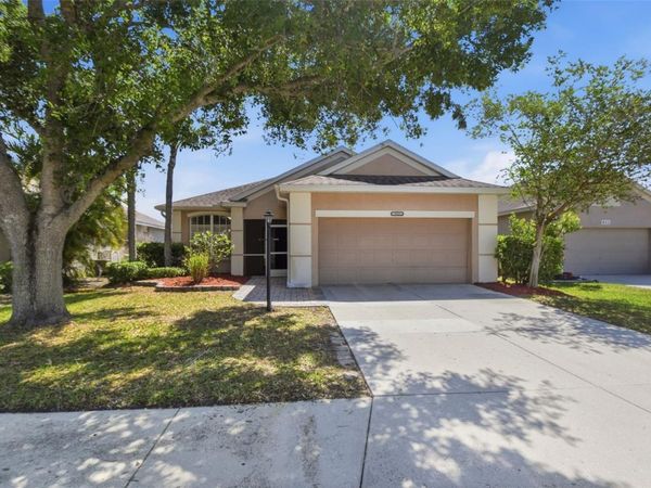 823 SPRINGWOOD CIRCLE , BRADENTON, FL 34212