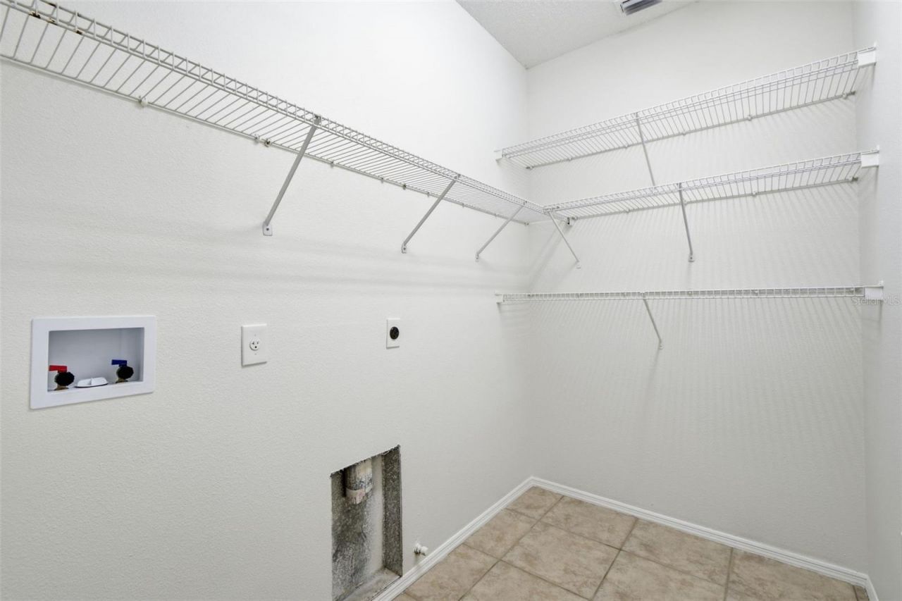823 Springwood Circle, Bradenton, FL 34212 Photo