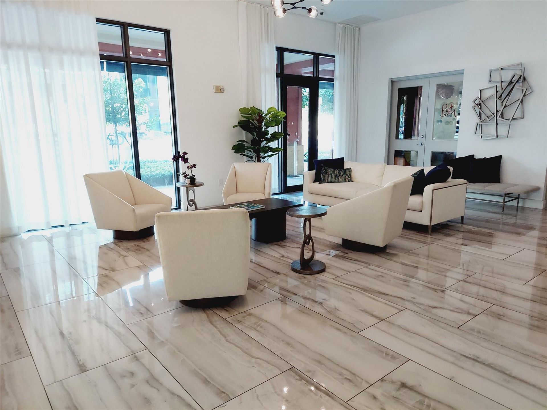 100 N Federal Highway, Unit 826, Fort Lauderdale, FL 33301 Photo