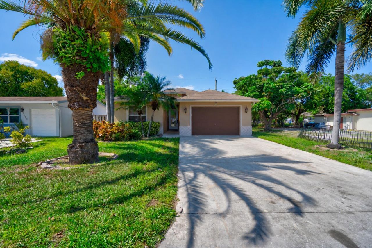 2241 NW 3rd Street, Pompano Beach, FL 33069 Photo