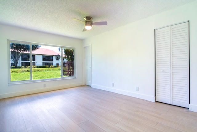 5430 Mirror Lakes Boulevard, Boynton Beach, FL 33472 Photo
