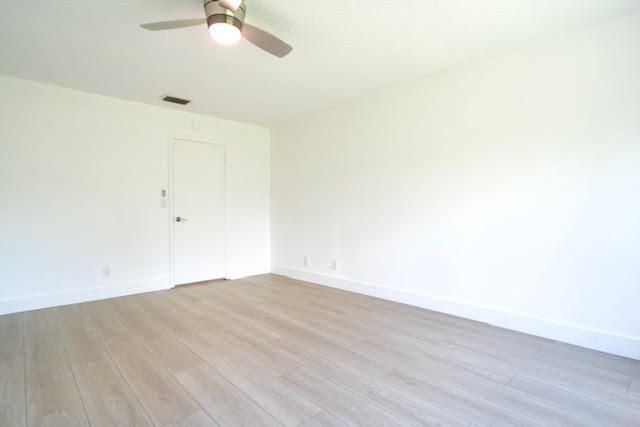 5430 Mirror Lakes Boulevard, Boynton Beach, FL 33472 Photo