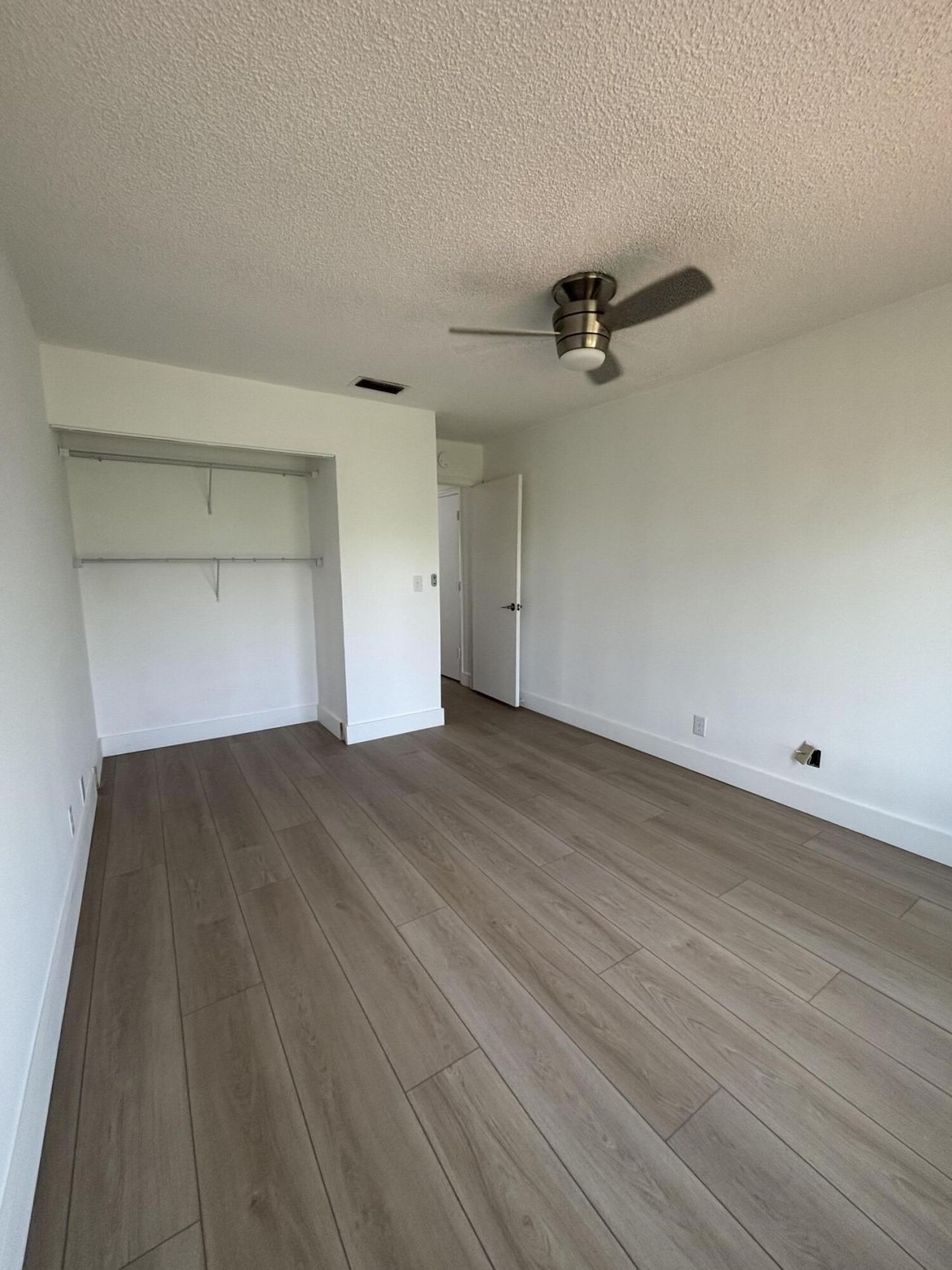 5430 Mirror Lakes Boulevard, Boynton Beach, FL 33472 Photo