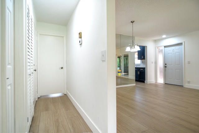 5430 Mirror Lakes Boulevard, Boynton Beach, FL 33472 Photo