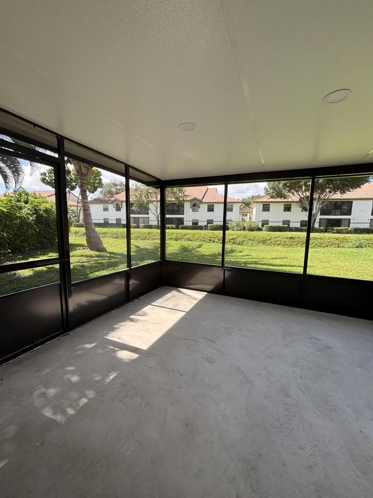 5430 Mirror Lakes Boulevard, Boynton Beach, FL 33472 Photo