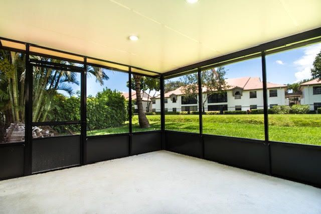 5430 Mirror Lakes Boulevard, Boynton Beach, FL 33472 Photo
