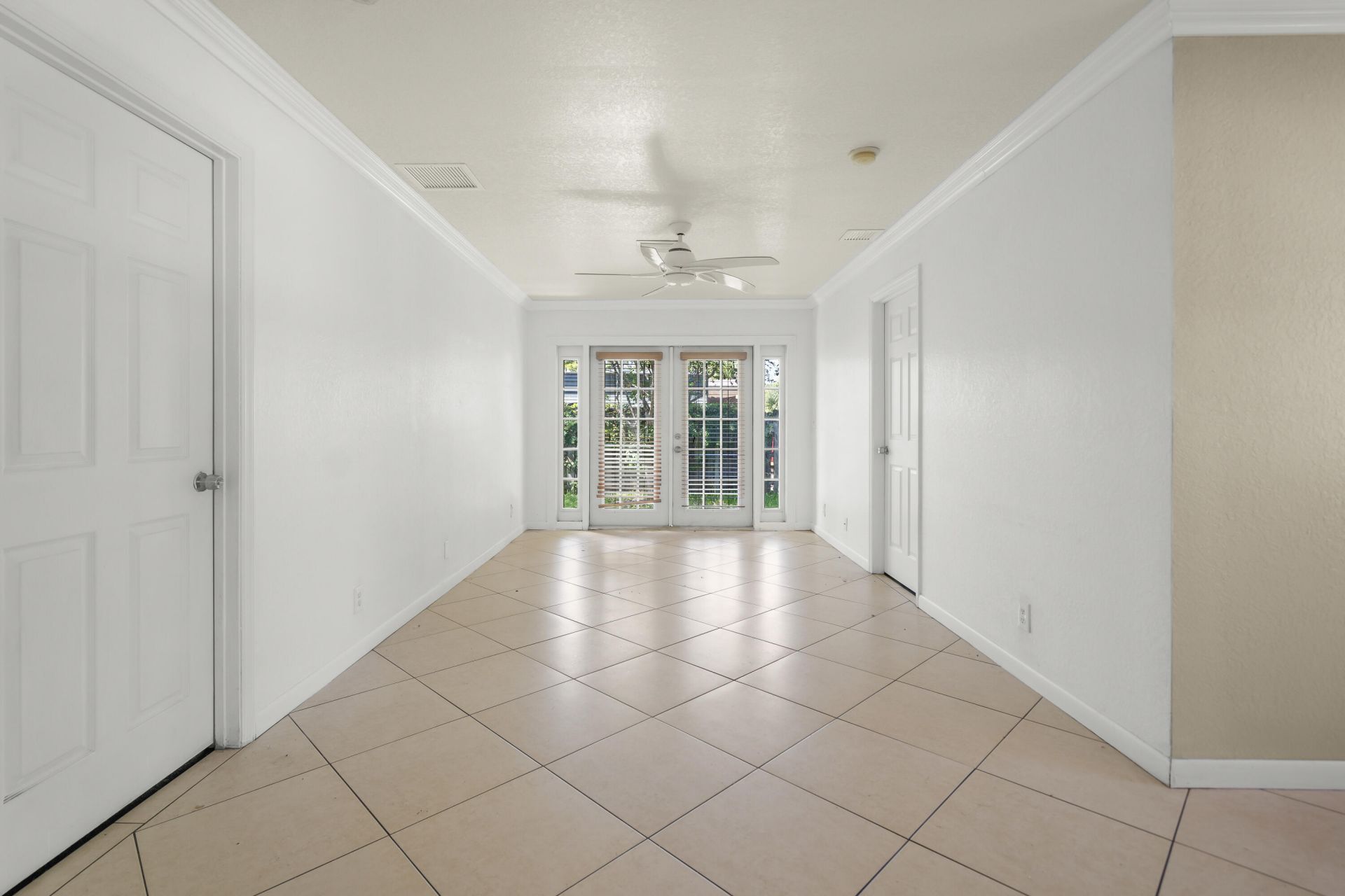 2241 NW 3rd Street, Pompano Beach, FL 33069 Photo