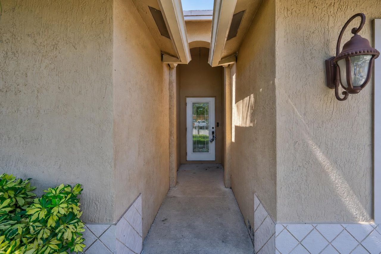 2241 NW 3rd Street, Pompano Beach, FL 33069 Photo
