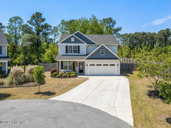 1011 E Arboria Drive, Hampstead, NC 28443