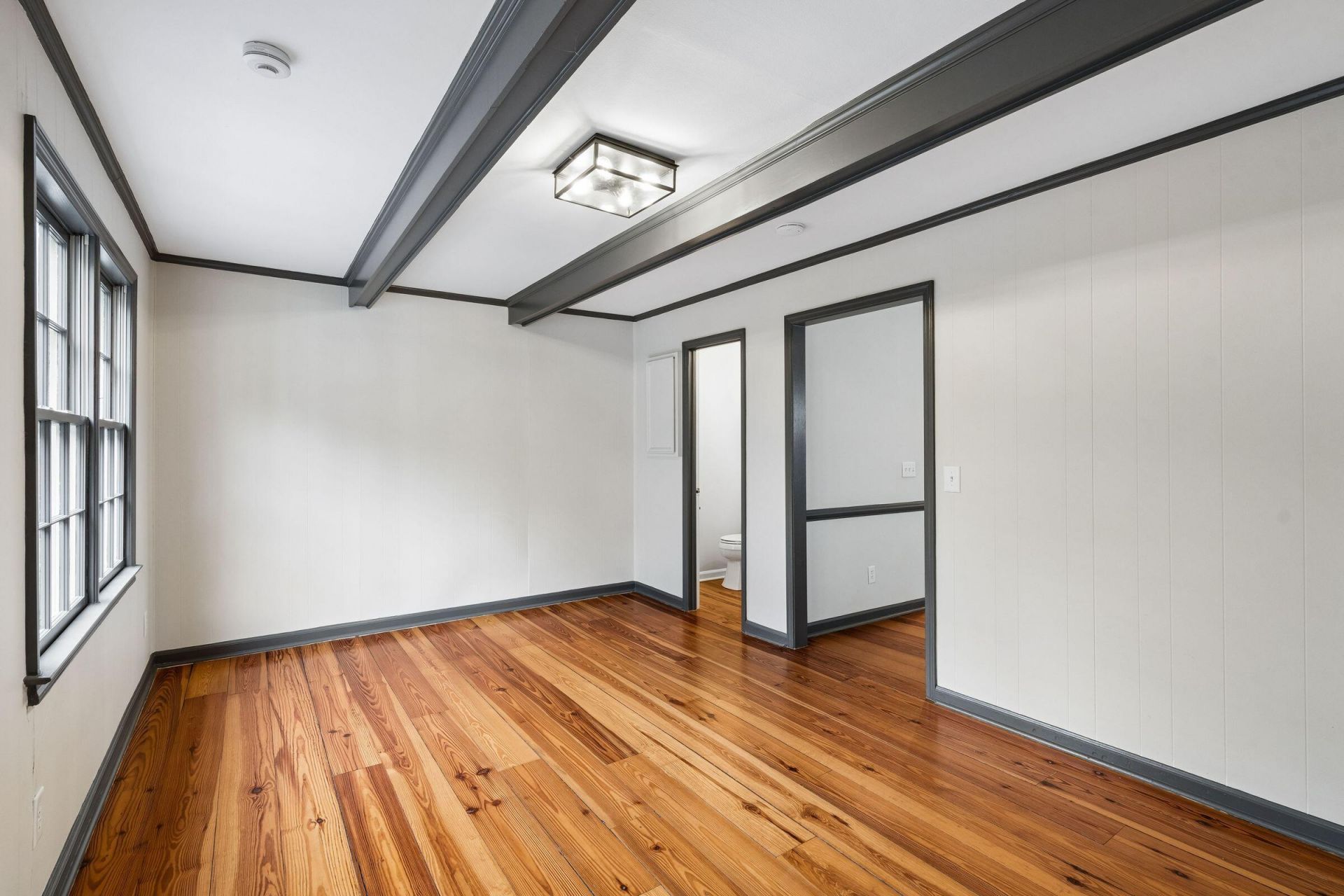 102 Beaufain Street Photo 15