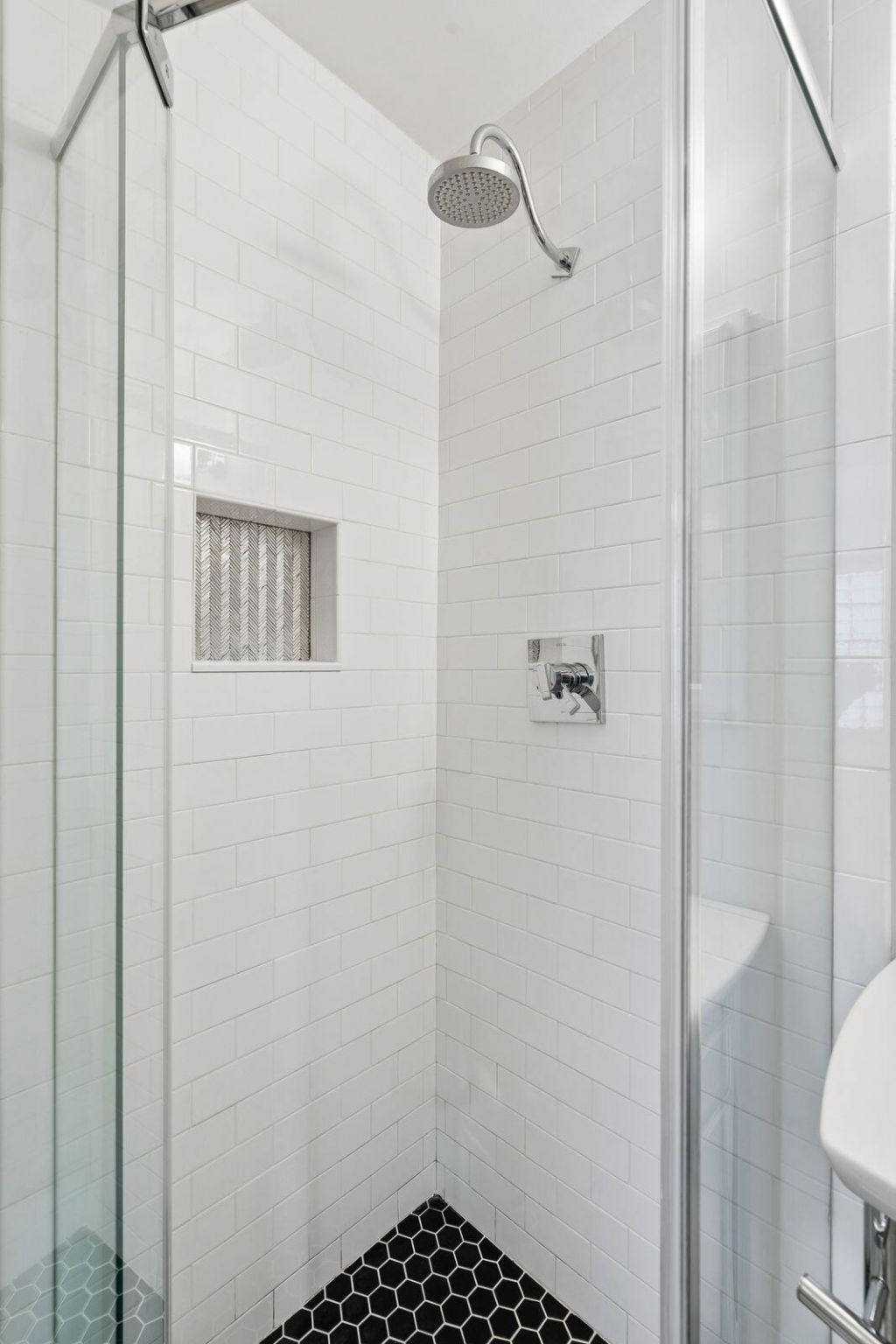 102 Beaufain Street Photo 31
